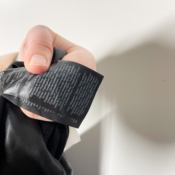 Vero Moda Honey Lilja Coated City Short Black High Waist Wide Leg Size Small NEW - Picture 10 of 12